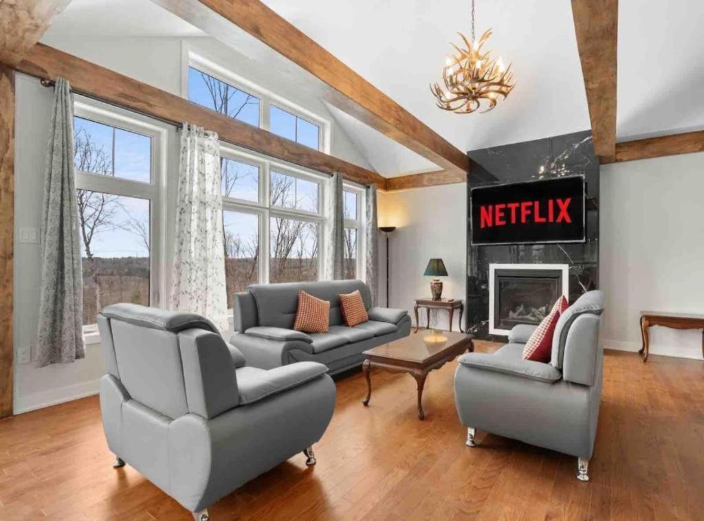 Muskoka Retreat Stunning Hilltop Views Huntsville Exteriér fotografie